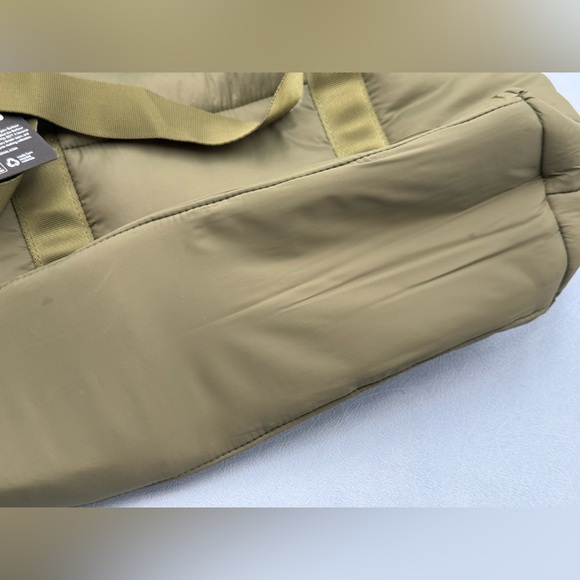 🆕 BARBOUR INTL 🧿 NWT Monaco Quilted Tote Bag, Envy Olive * SAMPLE * - Picture 16 of 16